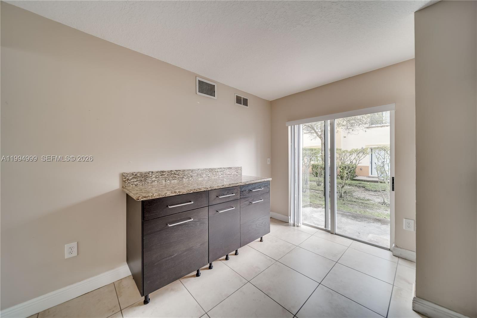 JASMINE LAKES II CONDO - Residential Lease