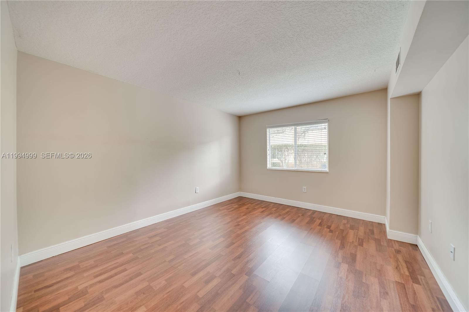 JASMINE LAKES II CONDO - Residential Lease