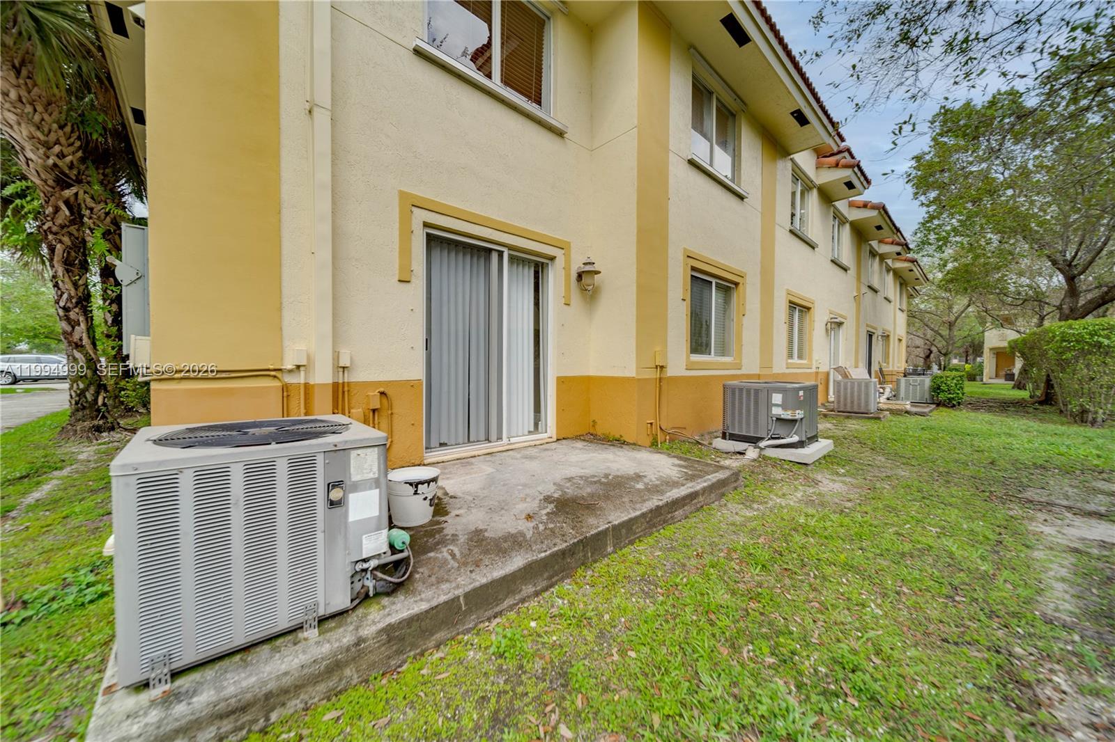 JASMINE LAKES II CONDO - Residential Lease