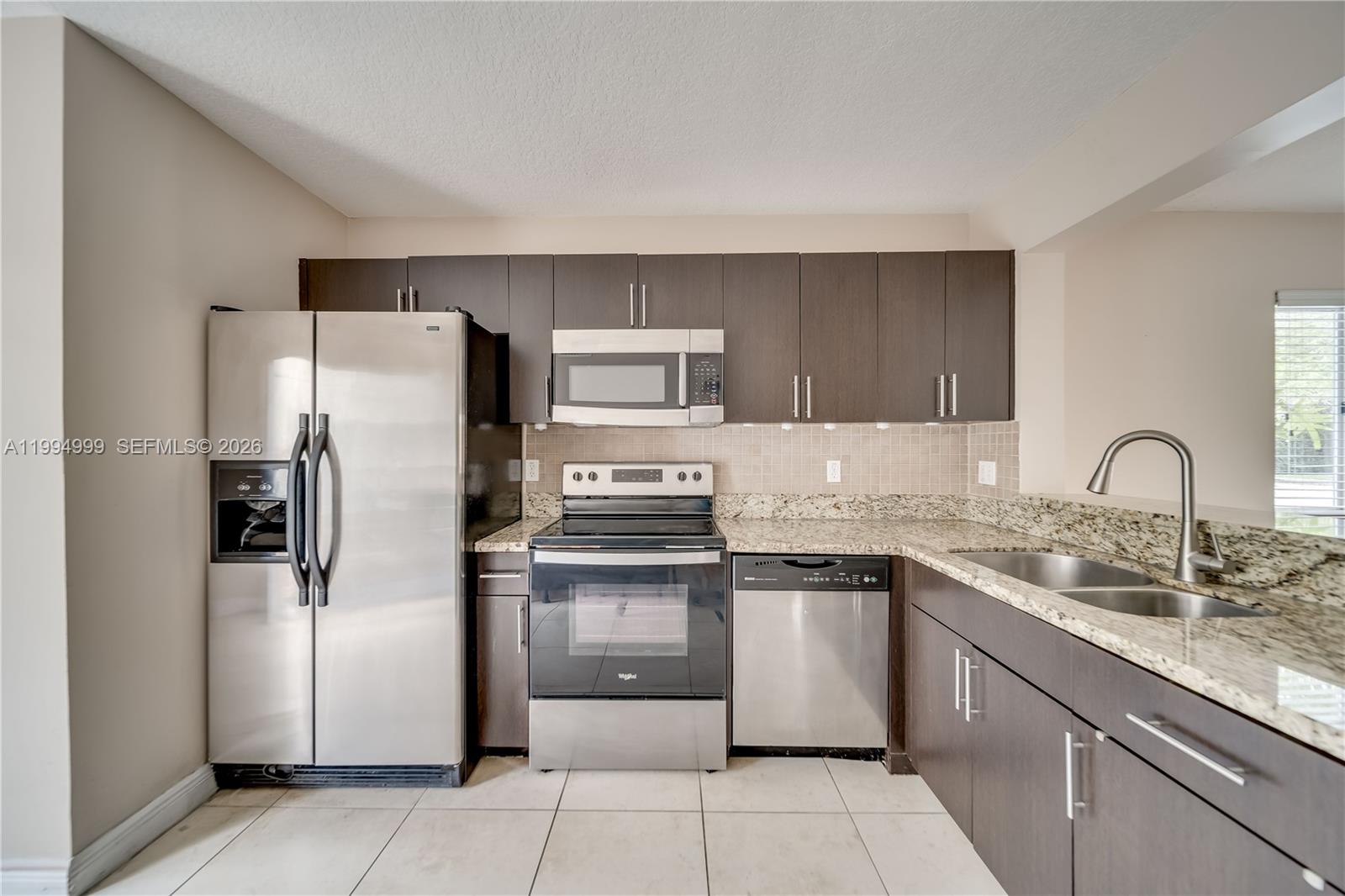 JASMINE LAKES II CONDO - Residential Lease