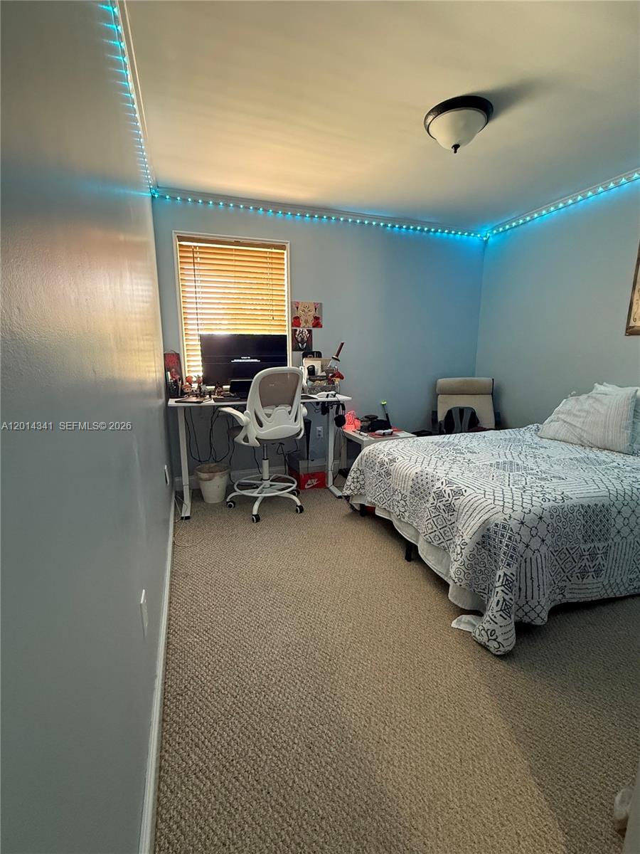 AMARETTO - Residential Lease