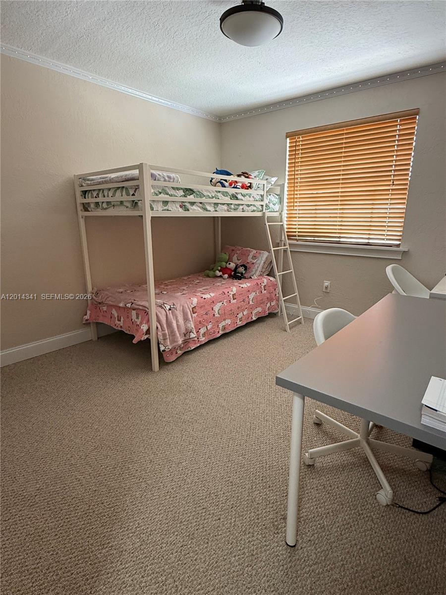 AMARETTO - Residential Lease