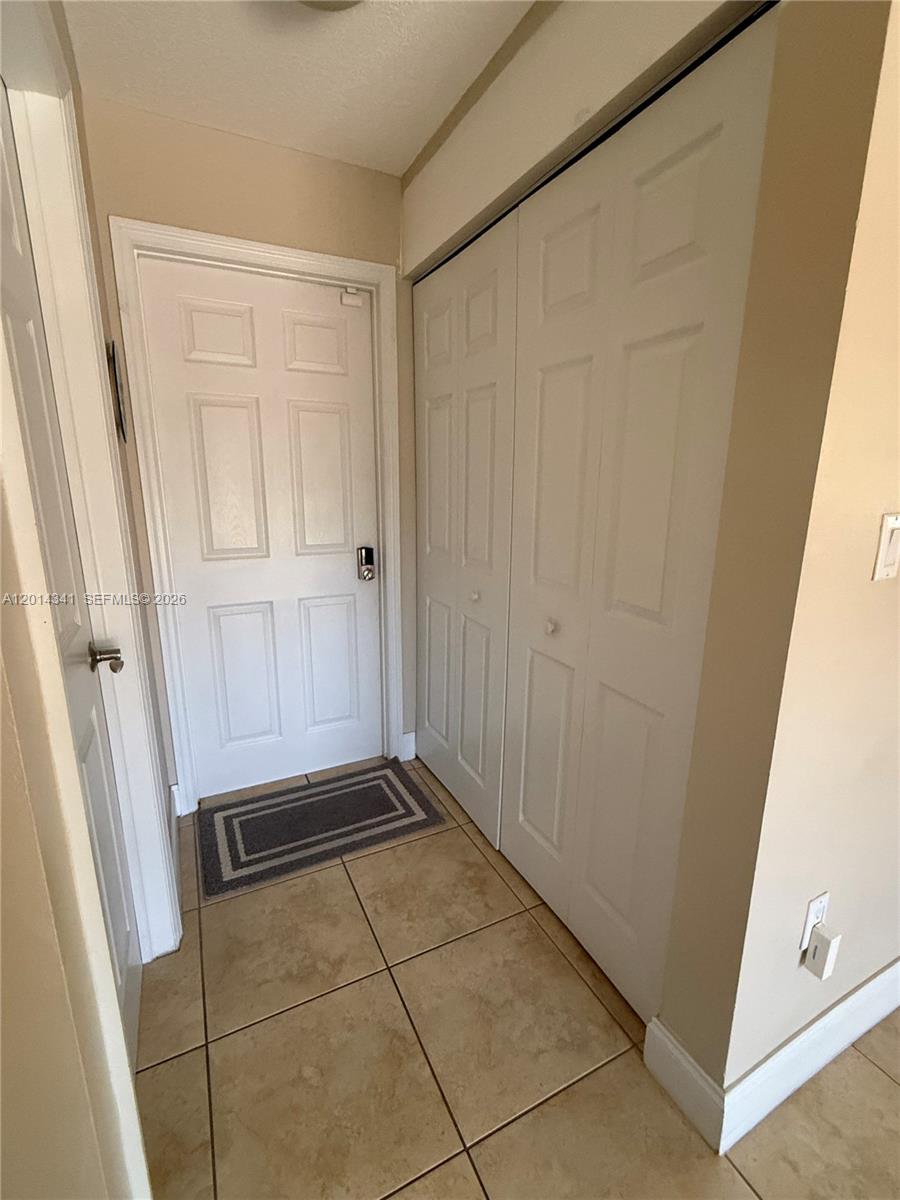 AMARETTO - Residential Lease