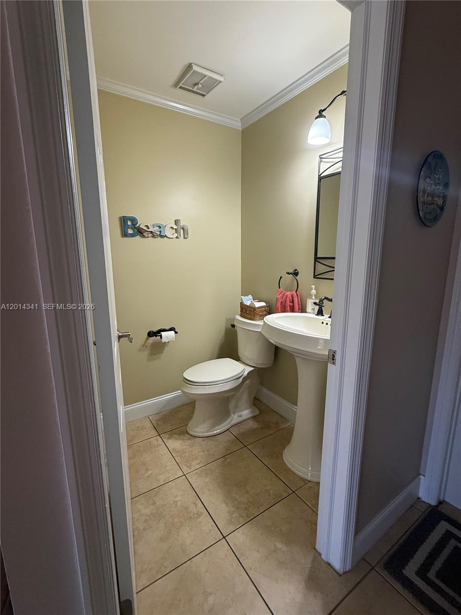 AMARETTO - Residential Lease