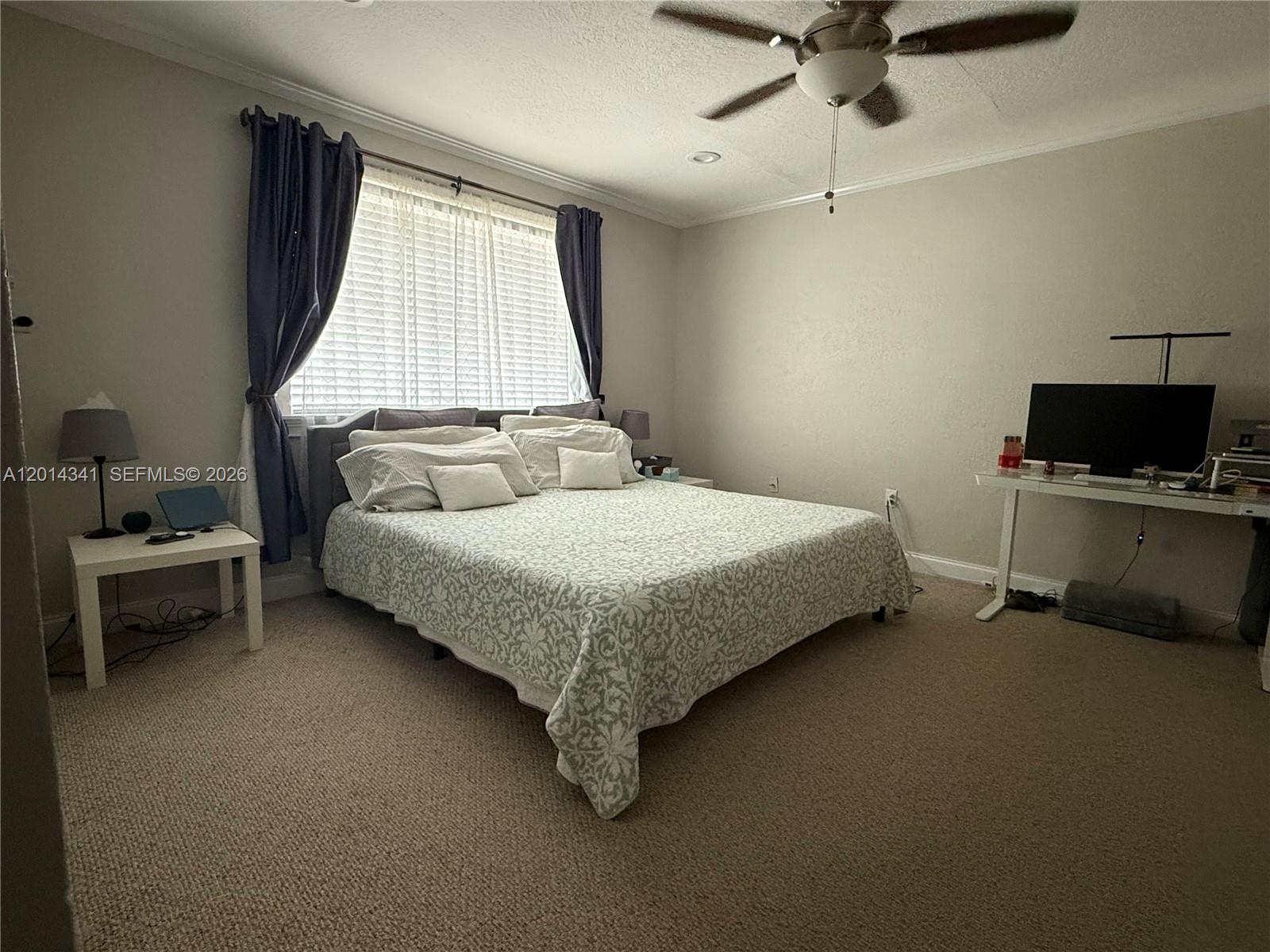AMARETTO - Residential Lease