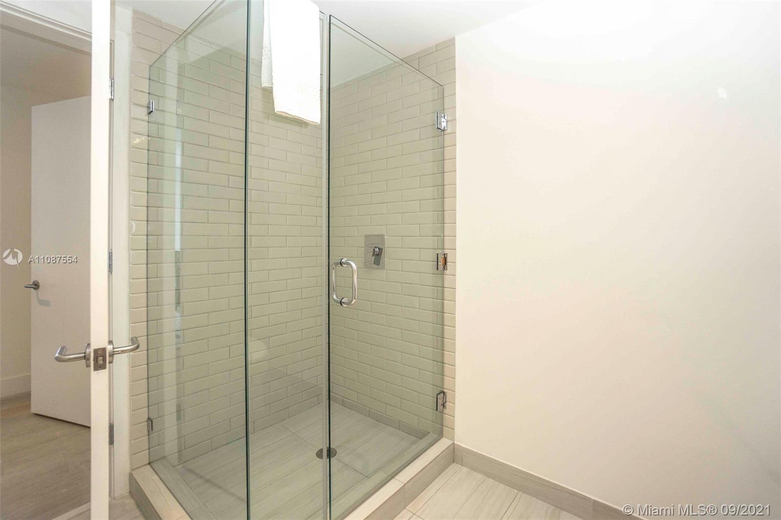 4010 SOUTH OCEAN CONDO HO - Residential