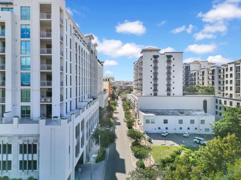 4070 Laguna St Coral Gables FL 33146