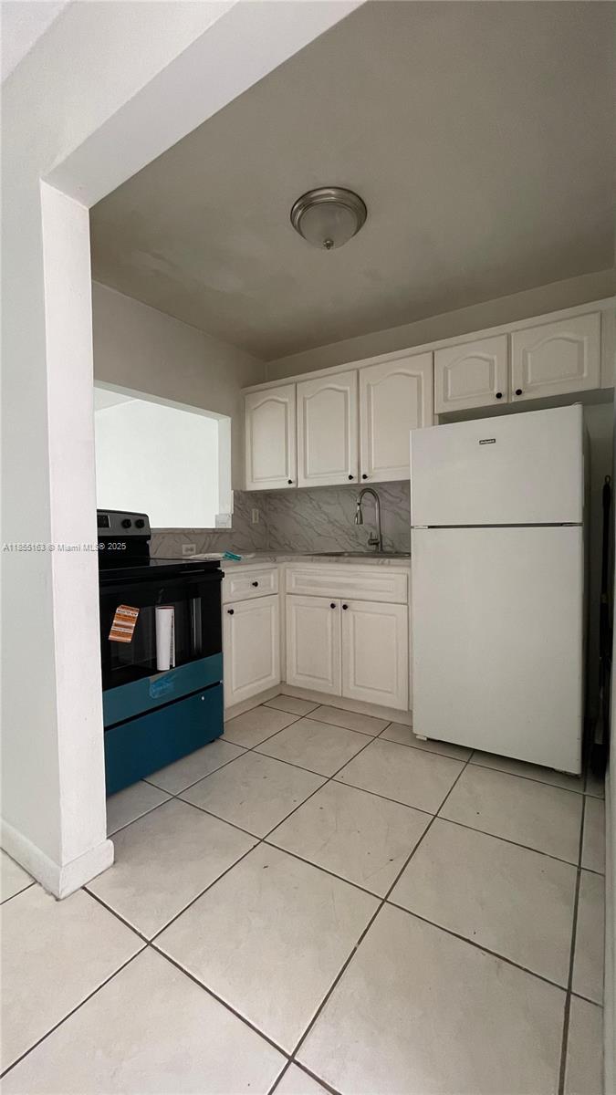 1441 Lincoln Rd 311