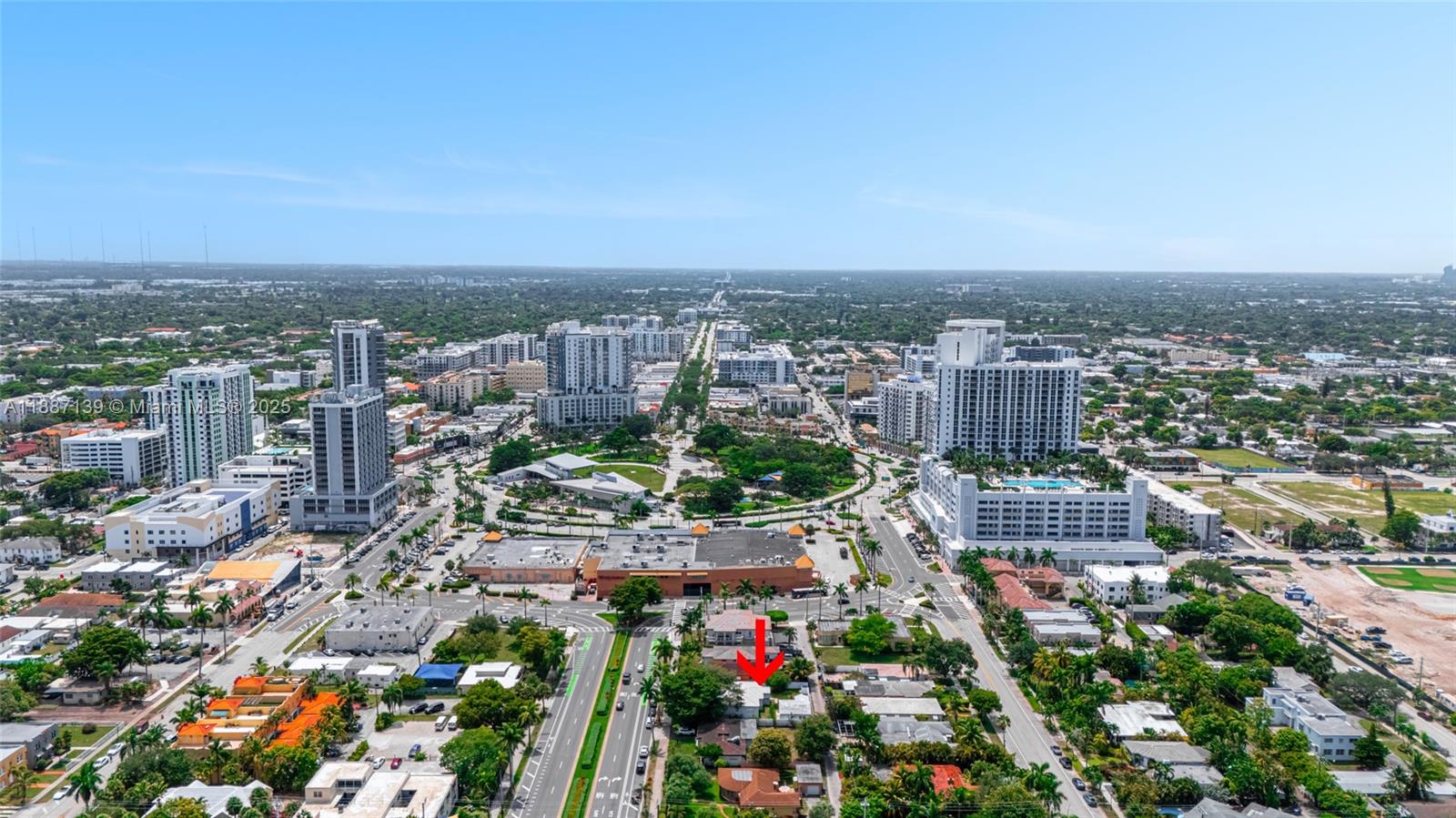 HOLLYWOOD - Residential Lease