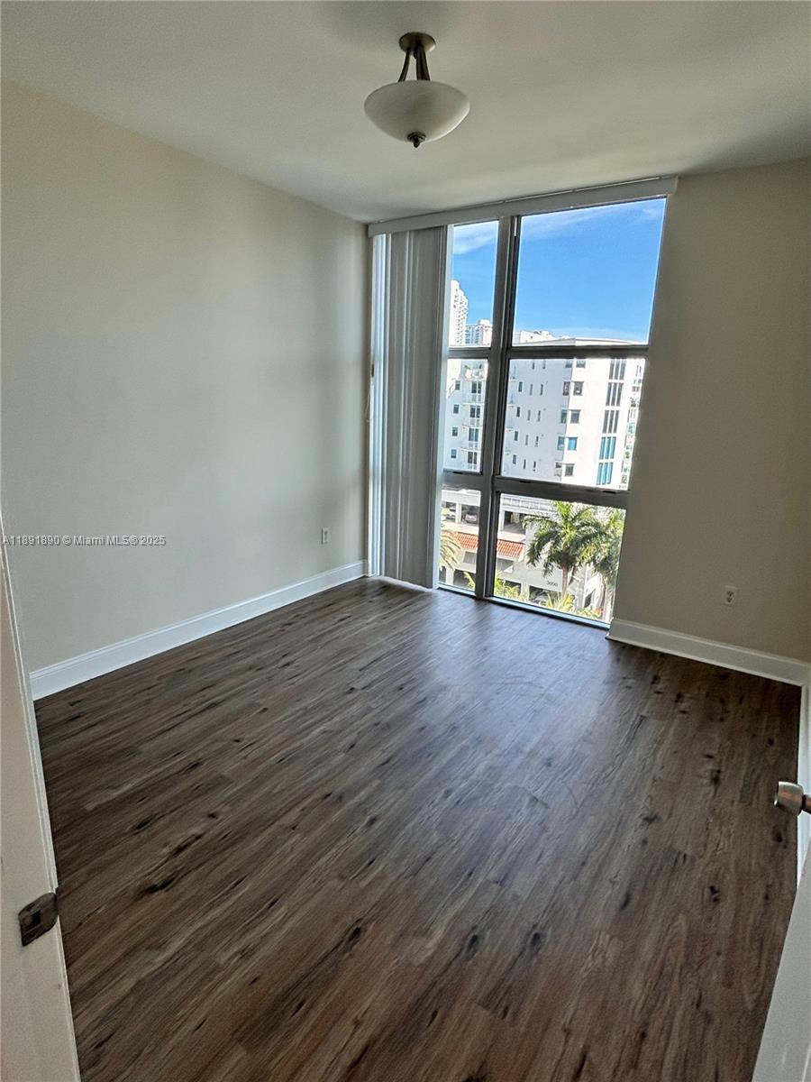 THE ATRIUM AT AVENTURA CO - Residential