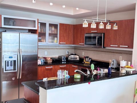 Photo of 3131 NE 188th St #1-809, Aventura, FL 33180 (MLS # A11891890)
