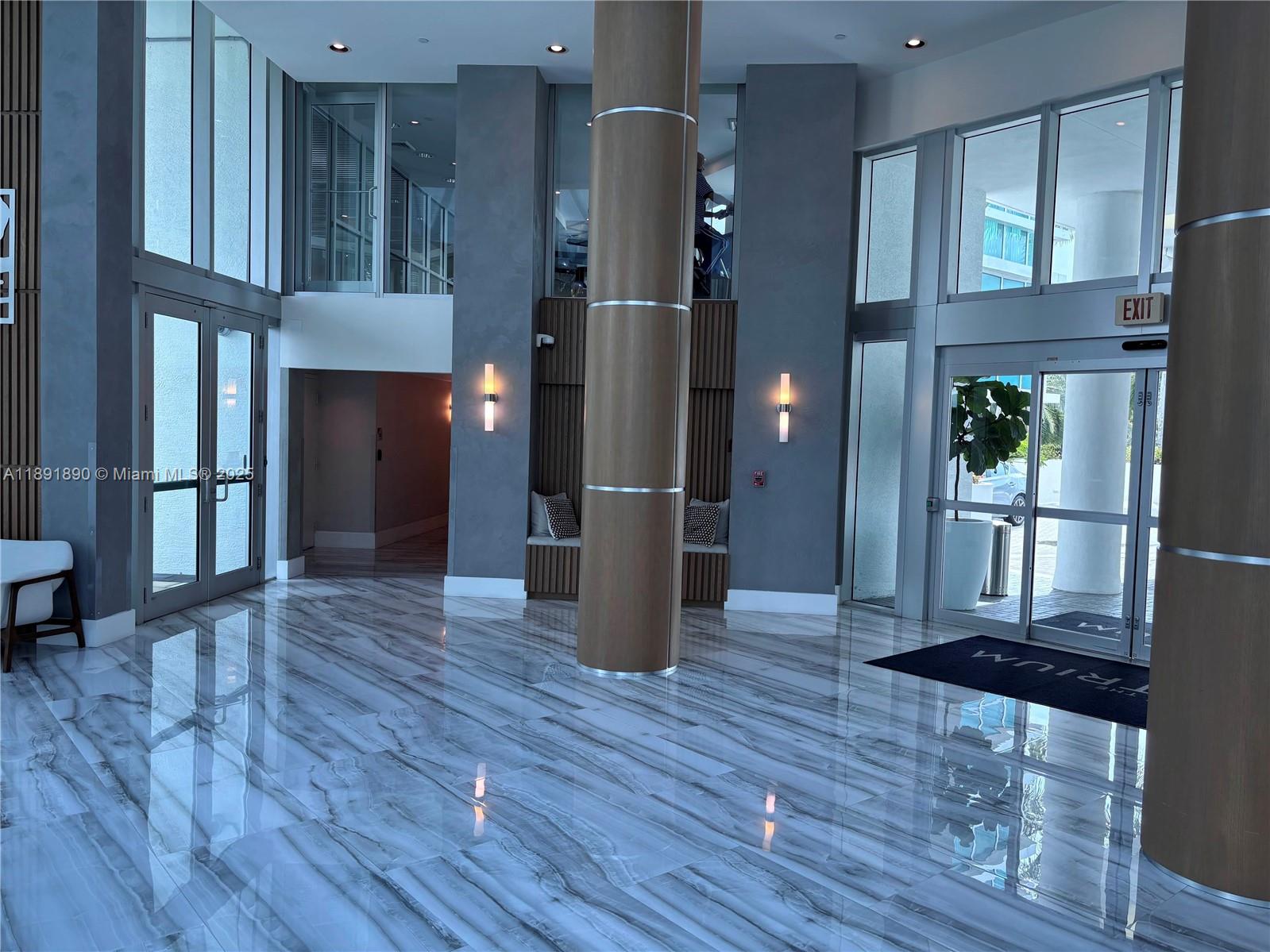 THE ATRIUM AT AVENTURA CO - Residential