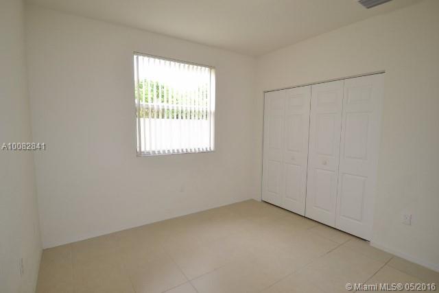 Sorrento Twnhms - Residential Lease