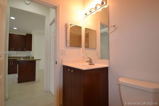 Sorrento Twnhms - Residential Lease