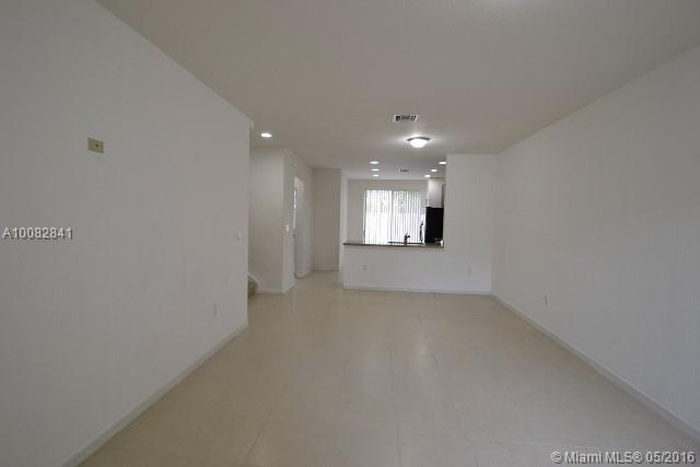 Sorrento Twnhms - Residential Lease