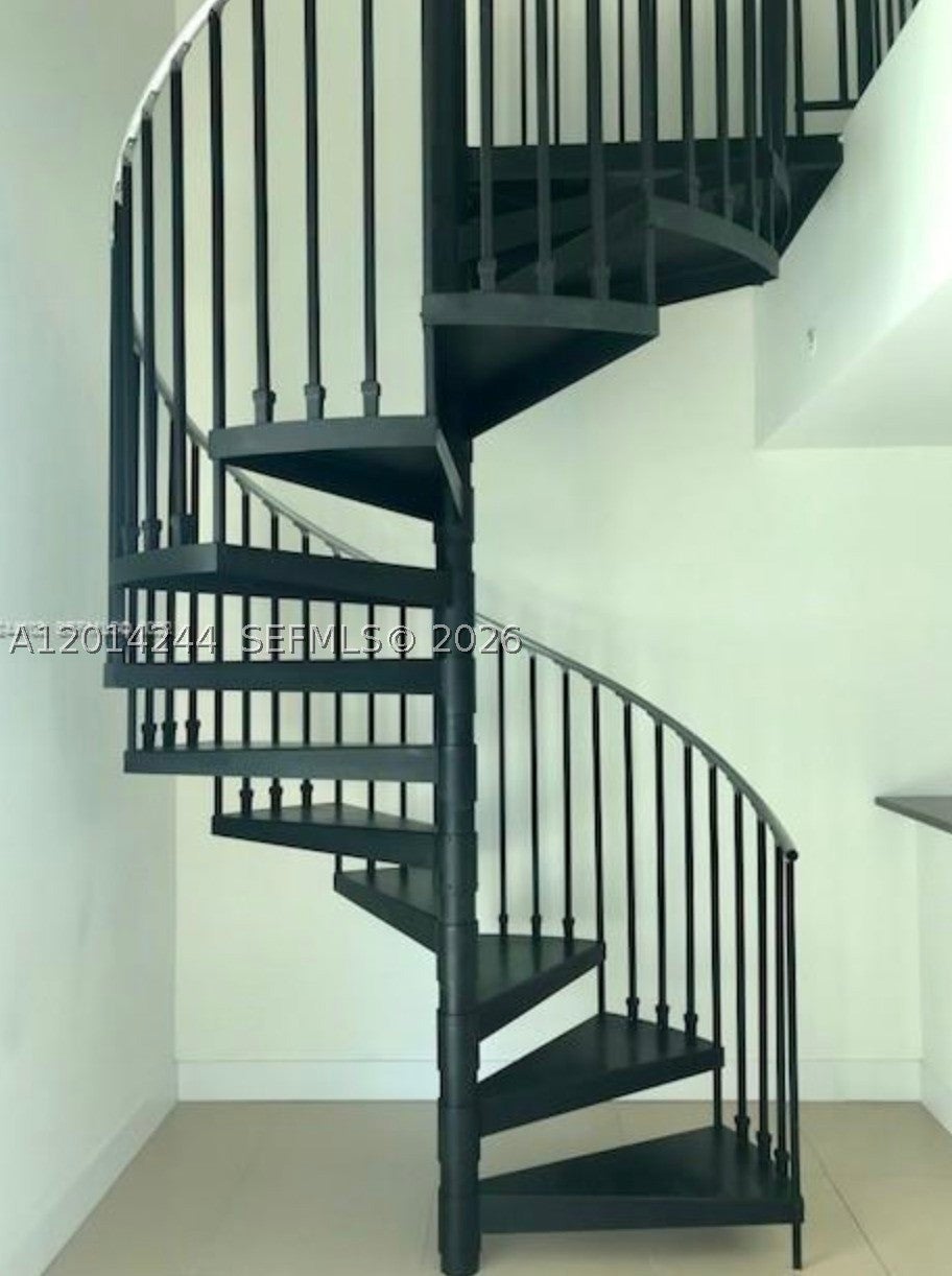 300 S Biscayne Blvd L-L32