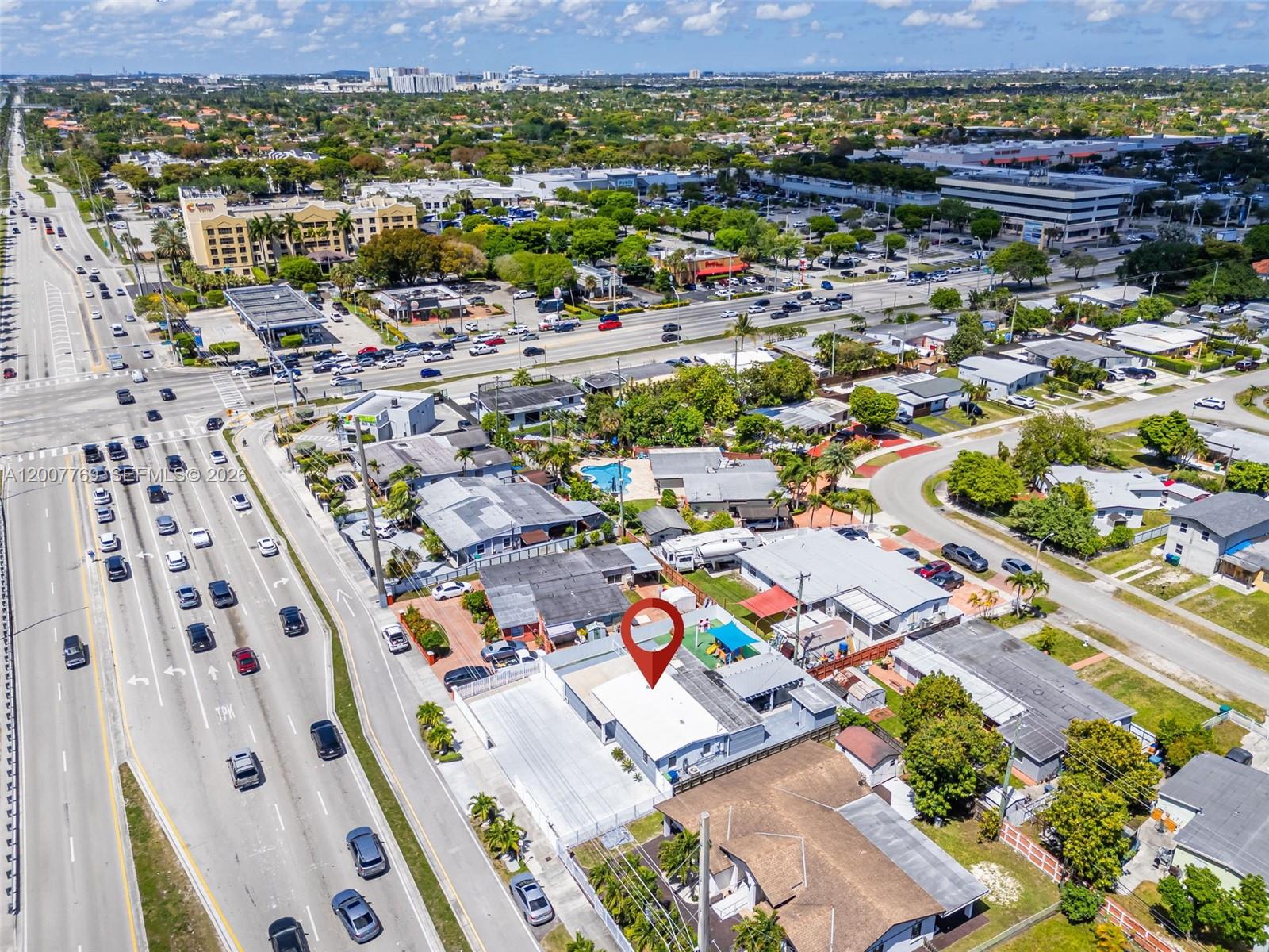WESTWOOD LAKE - Residential