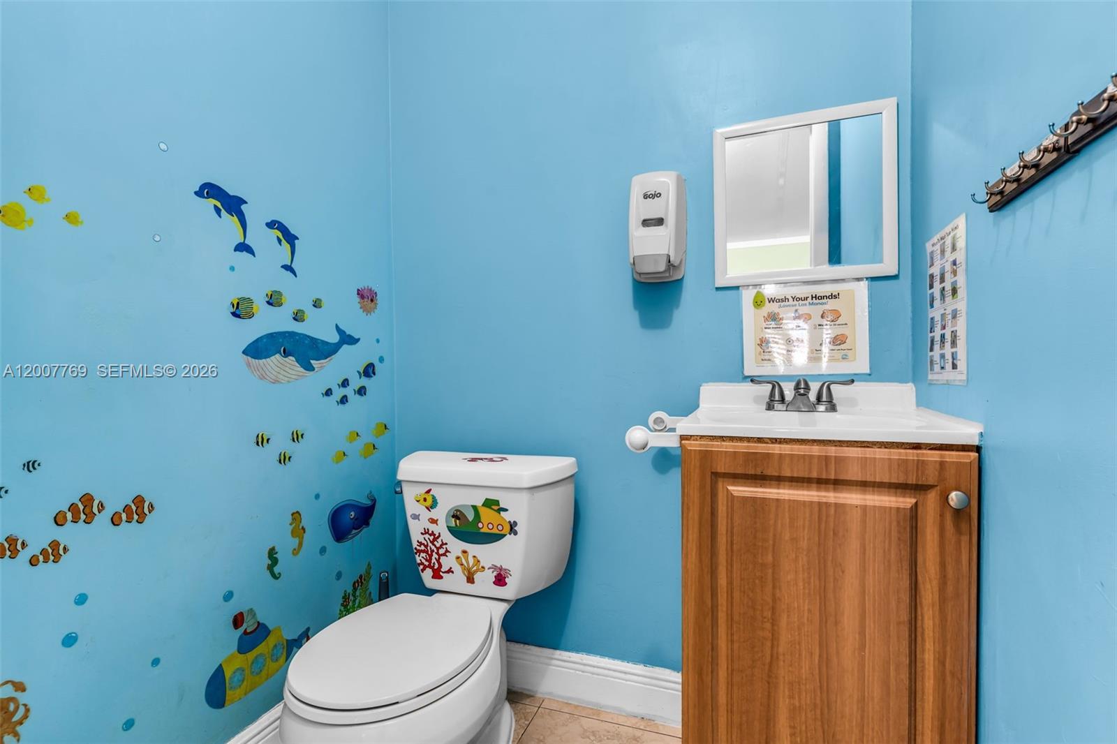 WESTWOOD LAKE - Residential