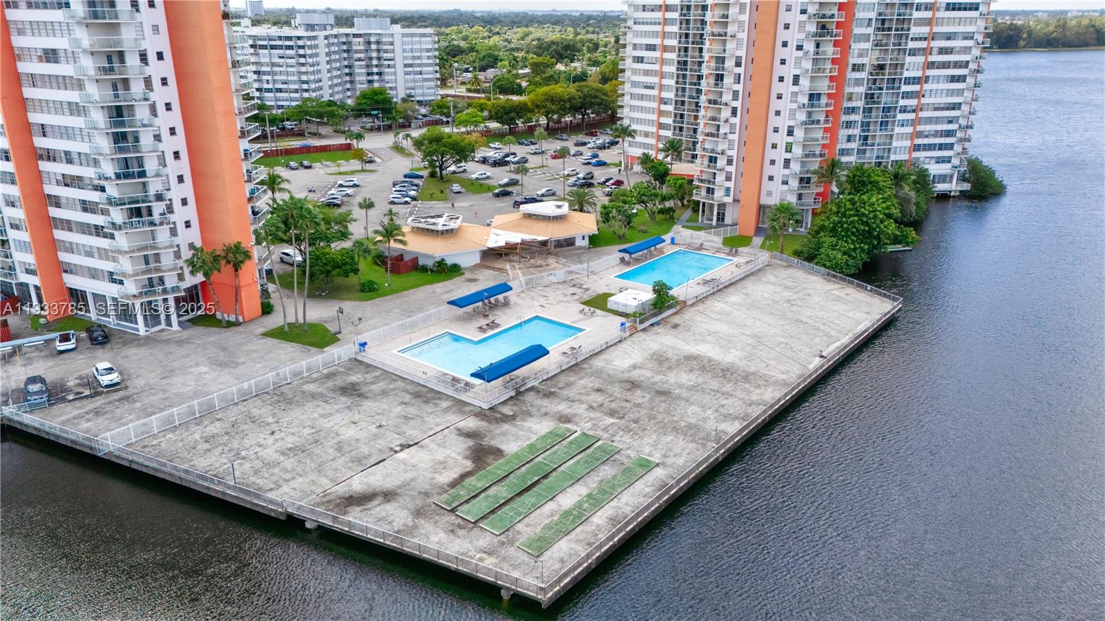 BUCKLEY TOWERS CONDO - EA - Residential