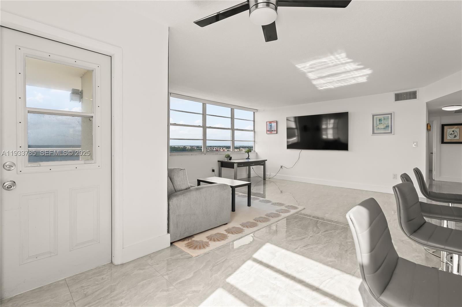 BUCKLEY TOWERS CONDO - EA - Residential