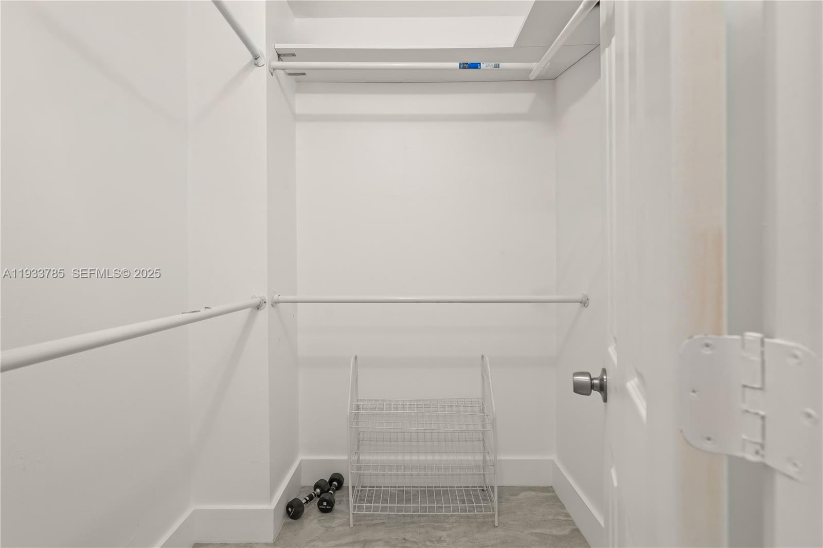 BUCKLEY TOWERS CONDO - EA - Residential