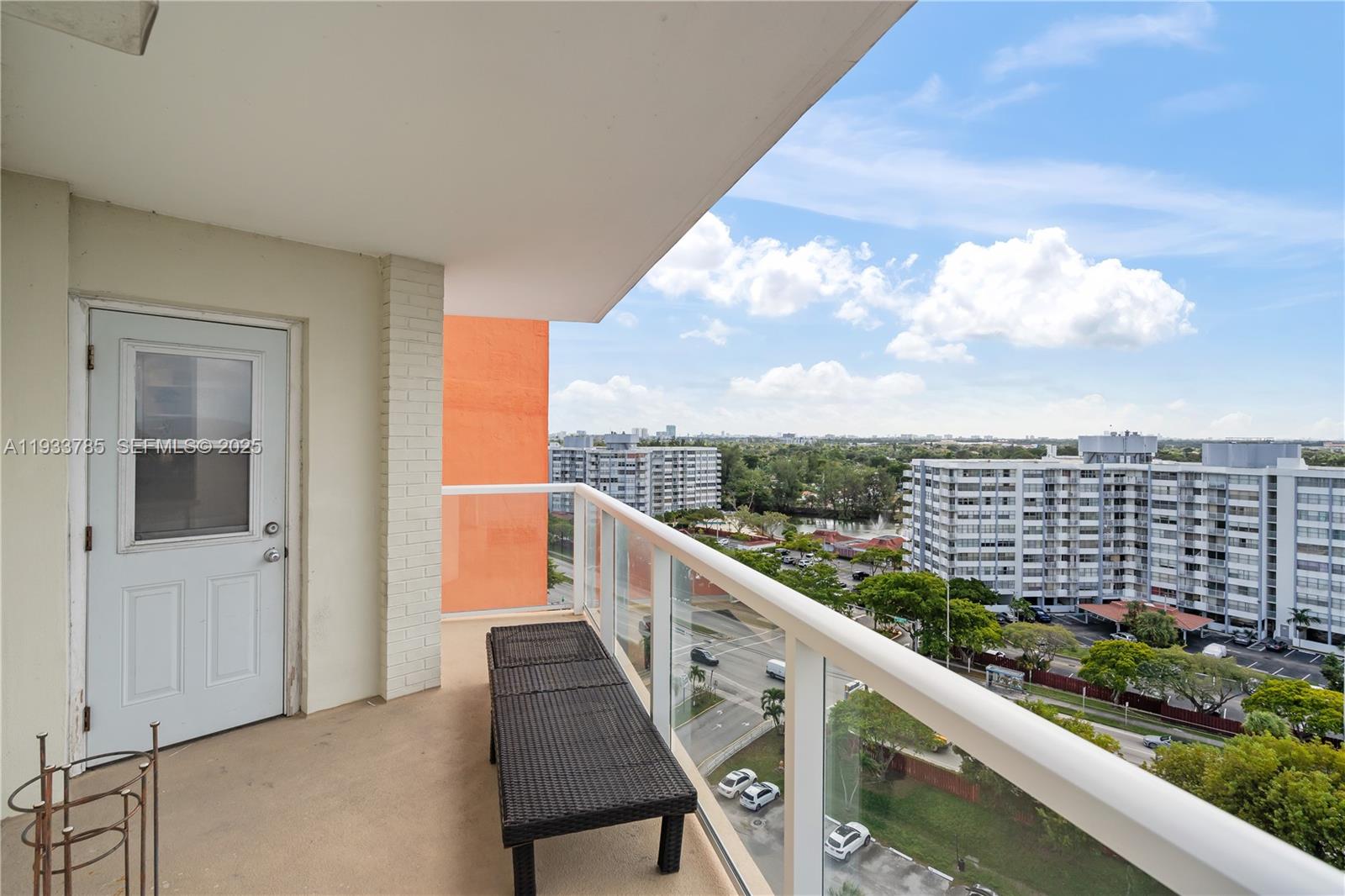 BUCKLEY TOWERS CONDO - EA - Residential