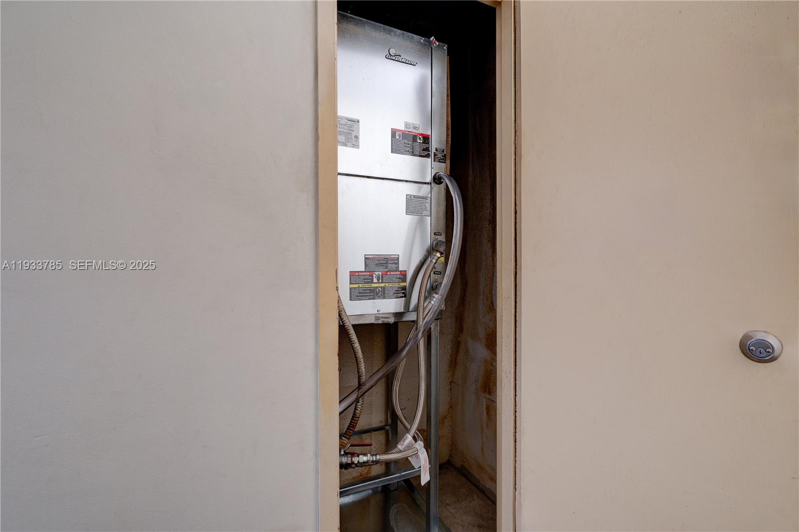 BUCKLEY TOWERS CONDO - EA - Residential