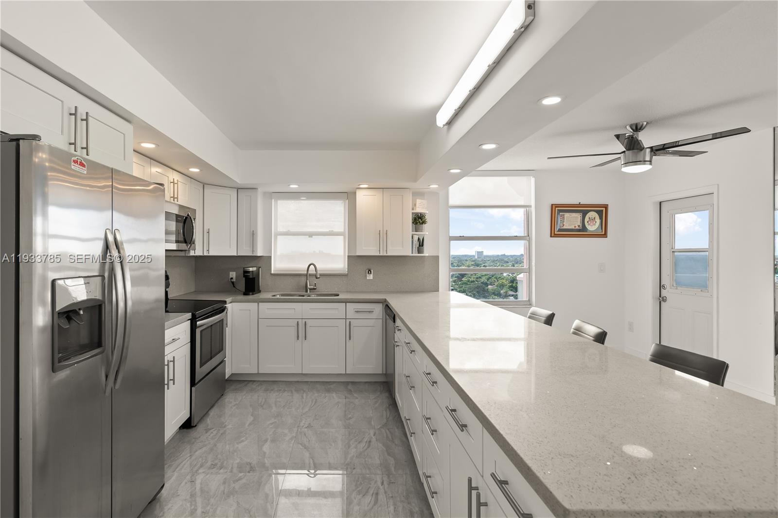 BUCKLEY TOWERS CONDO - EA - Residential