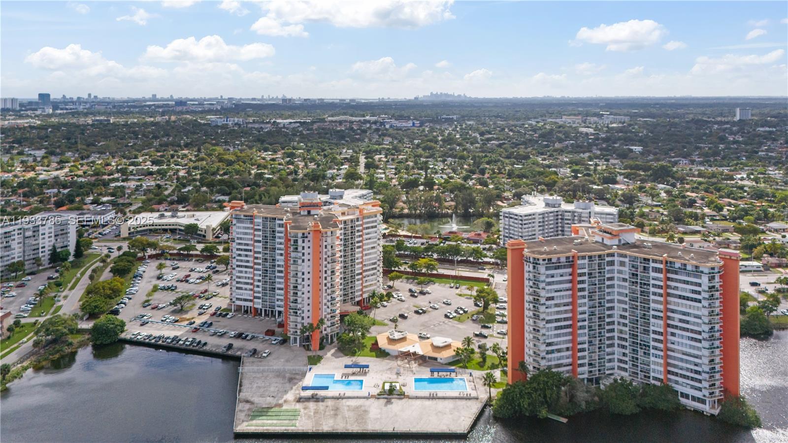 BUCKLEY TOWERS CONDO - EA - Residential