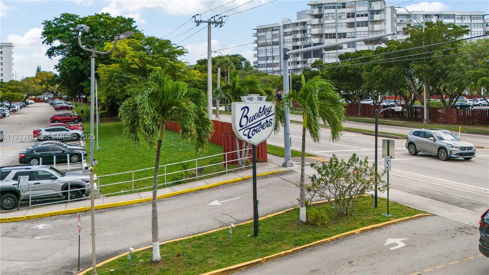 BUCKLEY TOWERS CONDO - EA - Residential