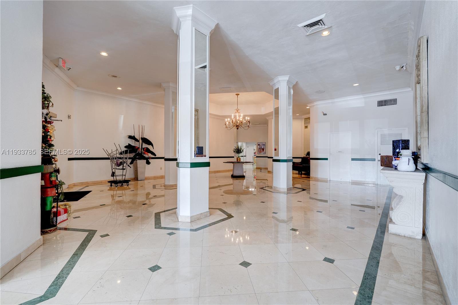 BUCKLEY TOWERS CONDO - EA - Residential