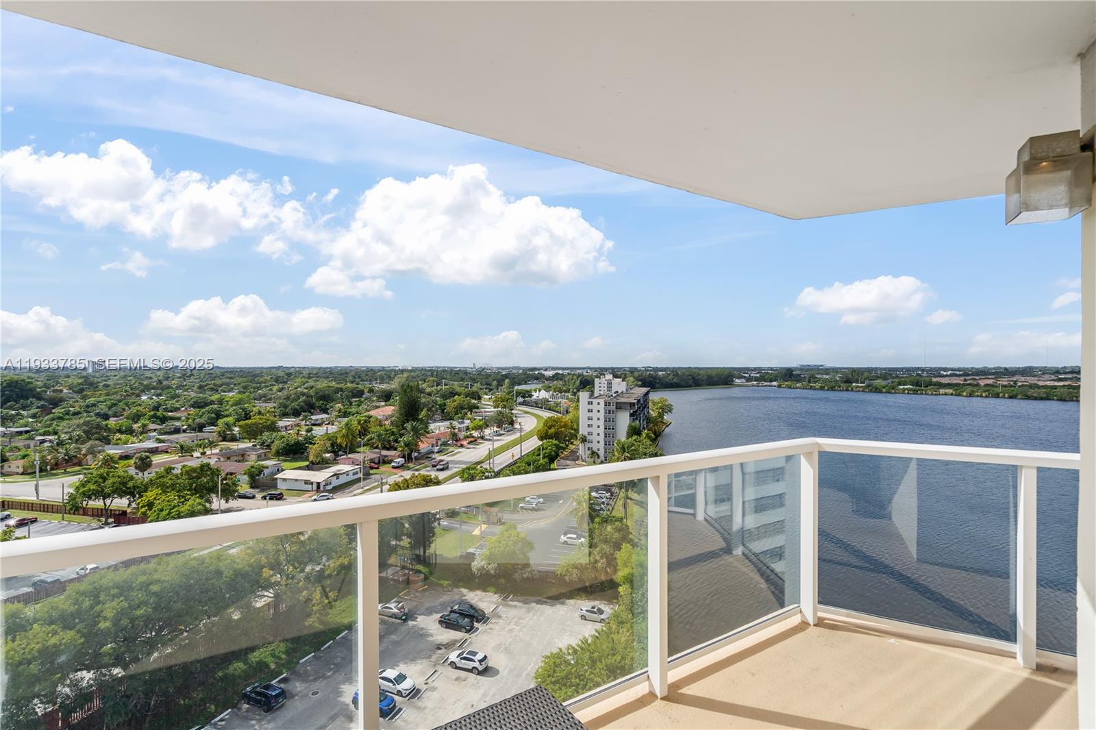 BUCKLEY TOWERS CONDO - EA - Residential