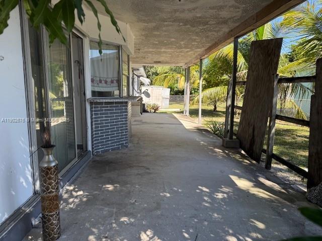 CORAL HEIGHTS - Residential Income