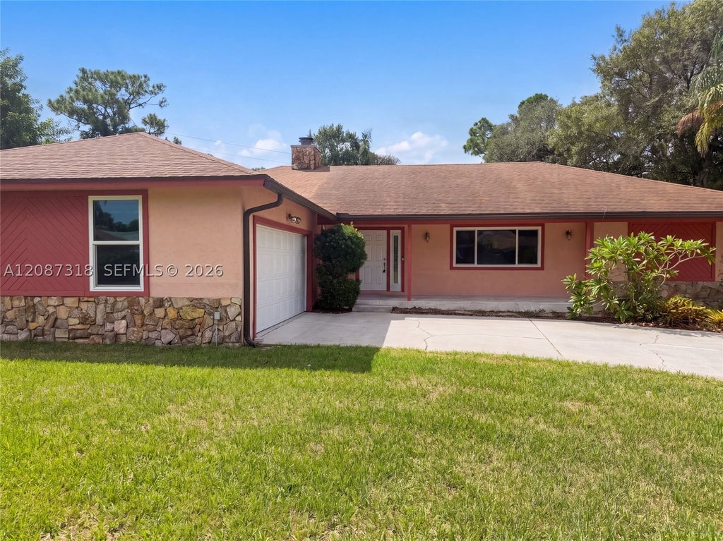 Photo of 3123 SE Quanset Cir, Stuart, FL 34997 (MLS # A12087318)