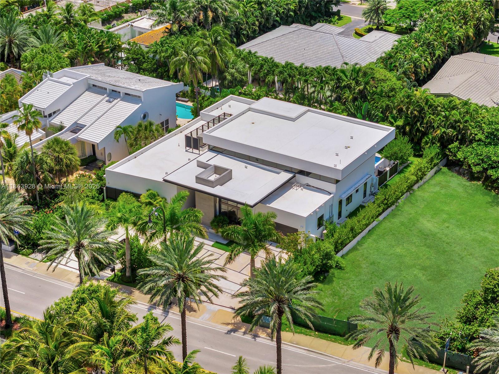 GOLDEN BEACH SEC A - Residential