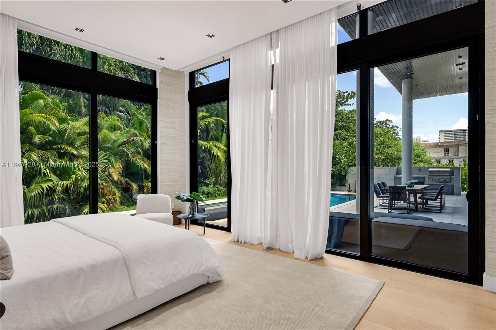 GOLDEN BEACH SEC A - Residential