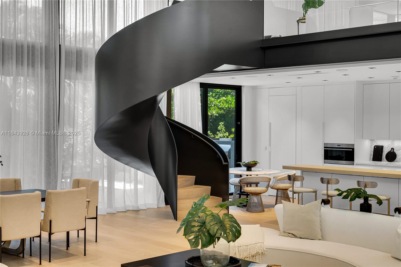 GOLDEN BEACH SEC A - Residential