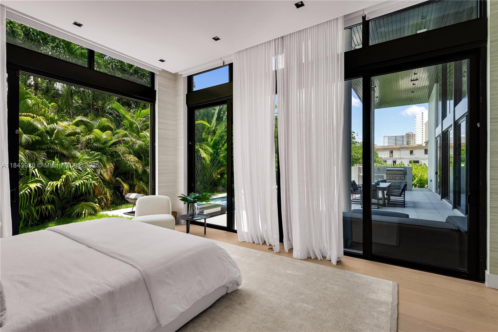 GOLDEN BEACH SEC A - Residential