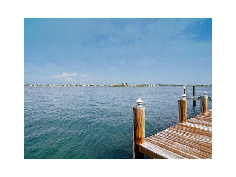 BAY HARBOR ISLAND - Residential