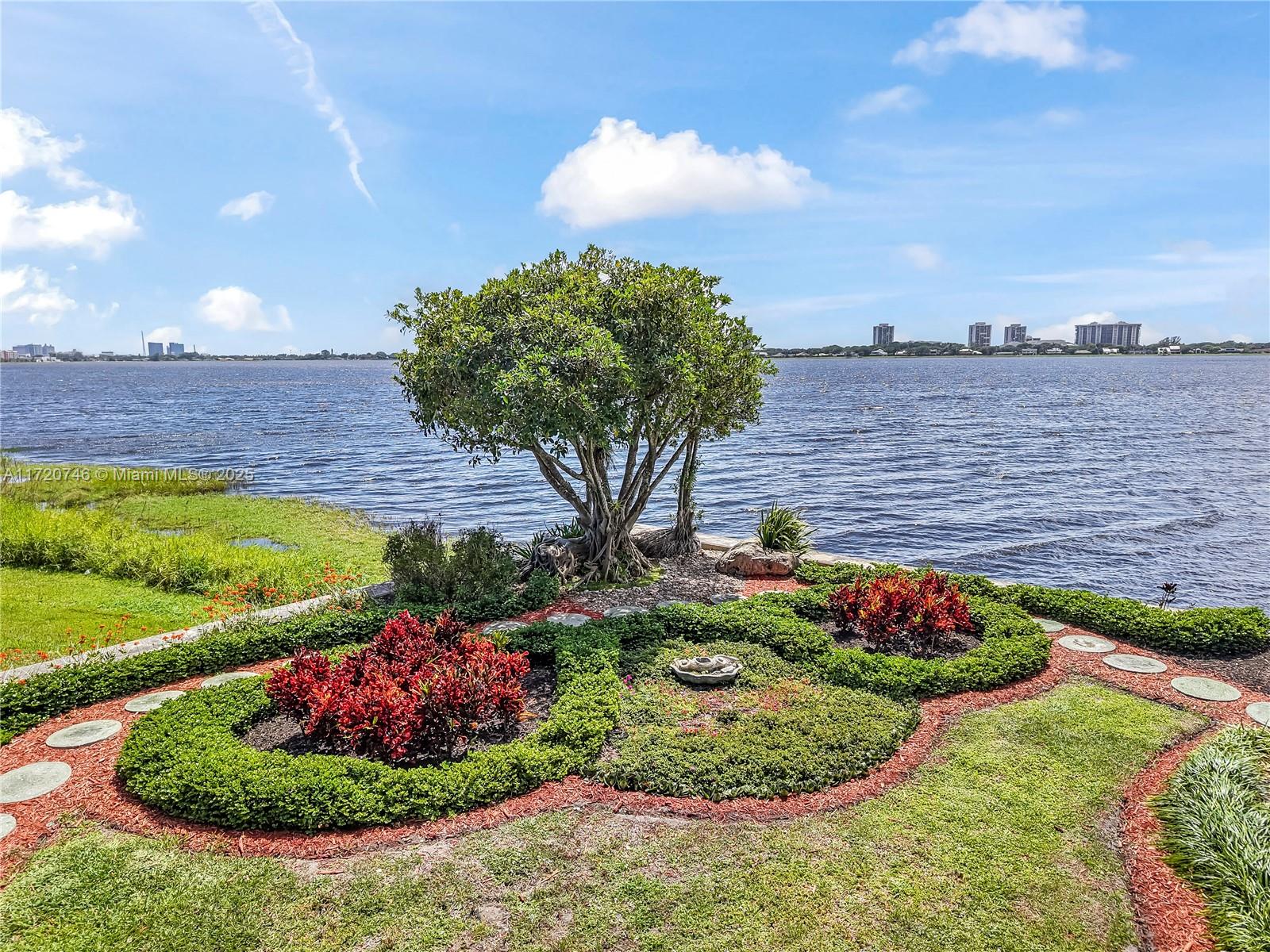 WESTFIELD AT WPB - Residential