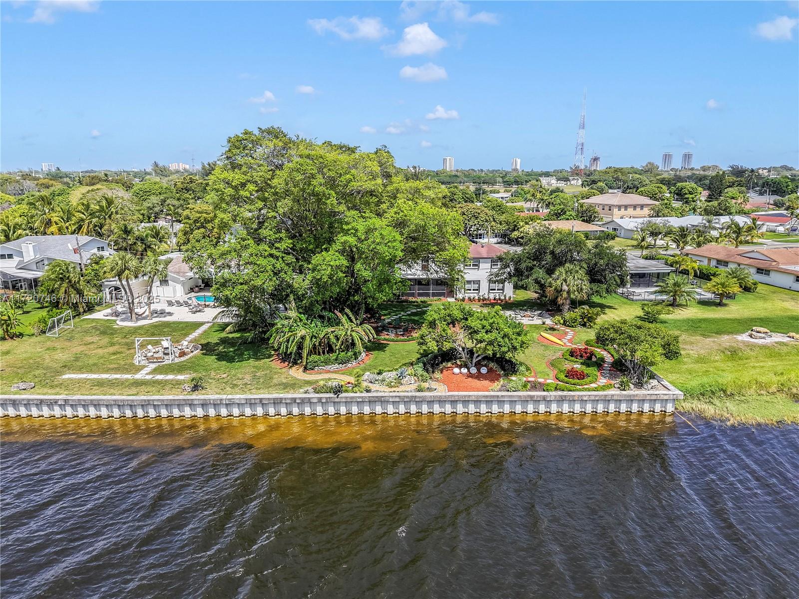 WESTFIELD AT WPB - Residential
