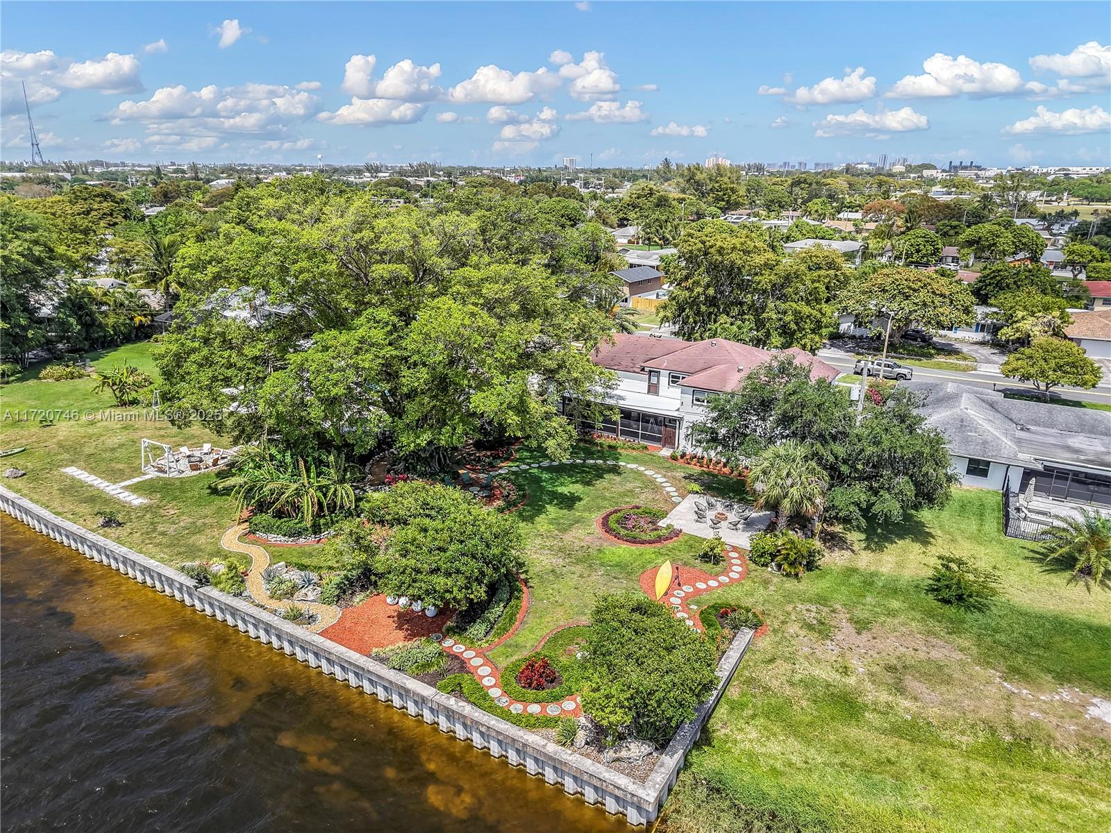 WESTFIELD AT WPB - Residential