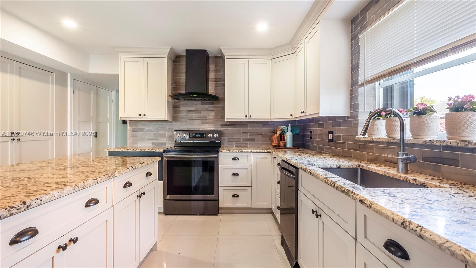WESTFIELD AT WPB - Residential