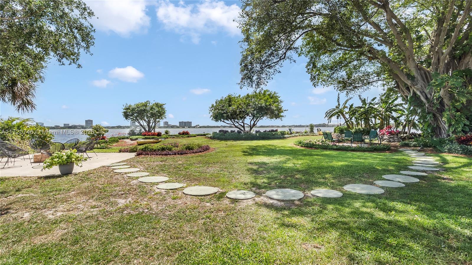 WESTFIELD AT WPB - Residential