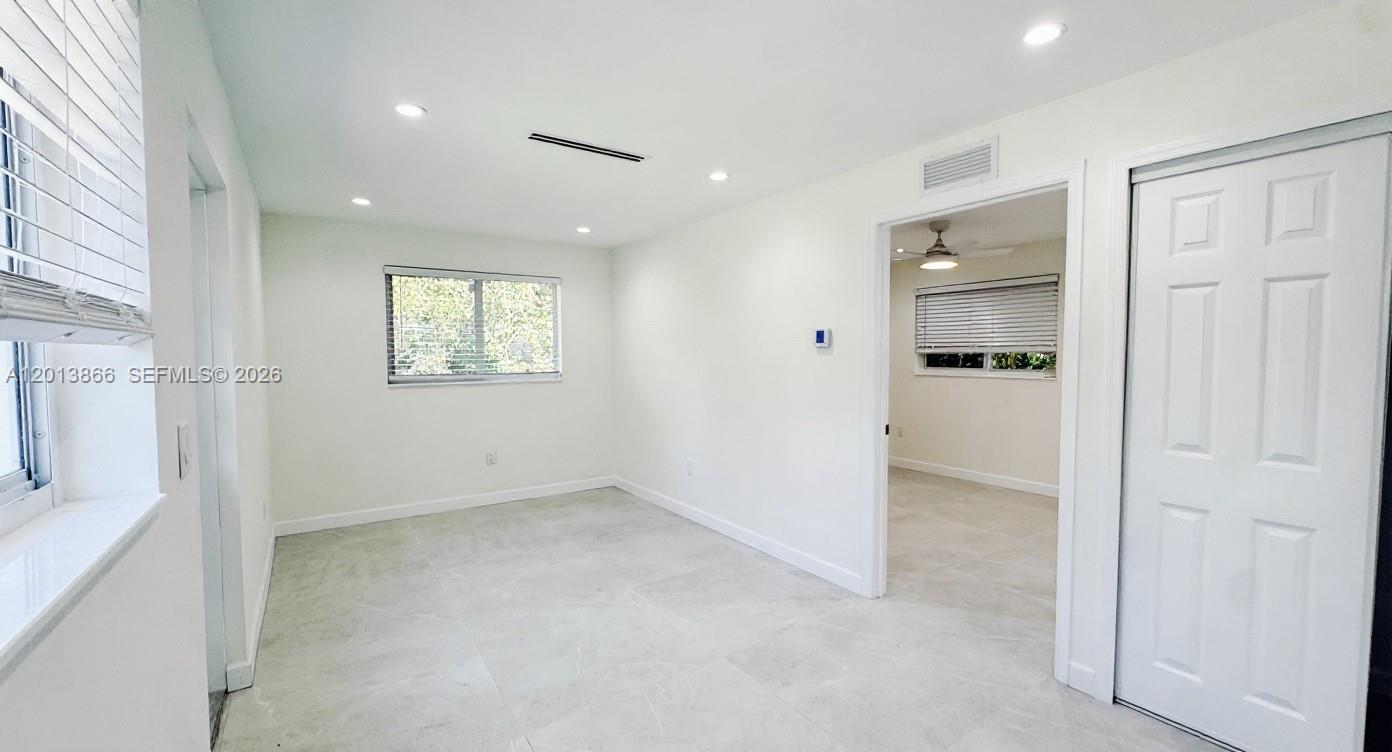 CHASE-HESSEN ESTATES - Residential Lease