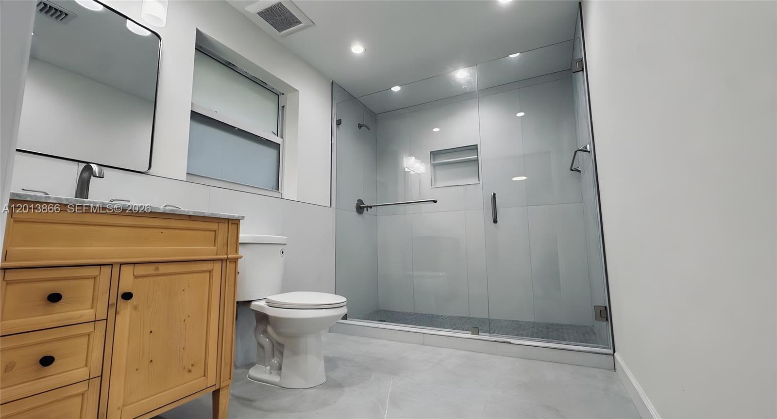 CHASE-HESSEN ESTATES - Residential Lease