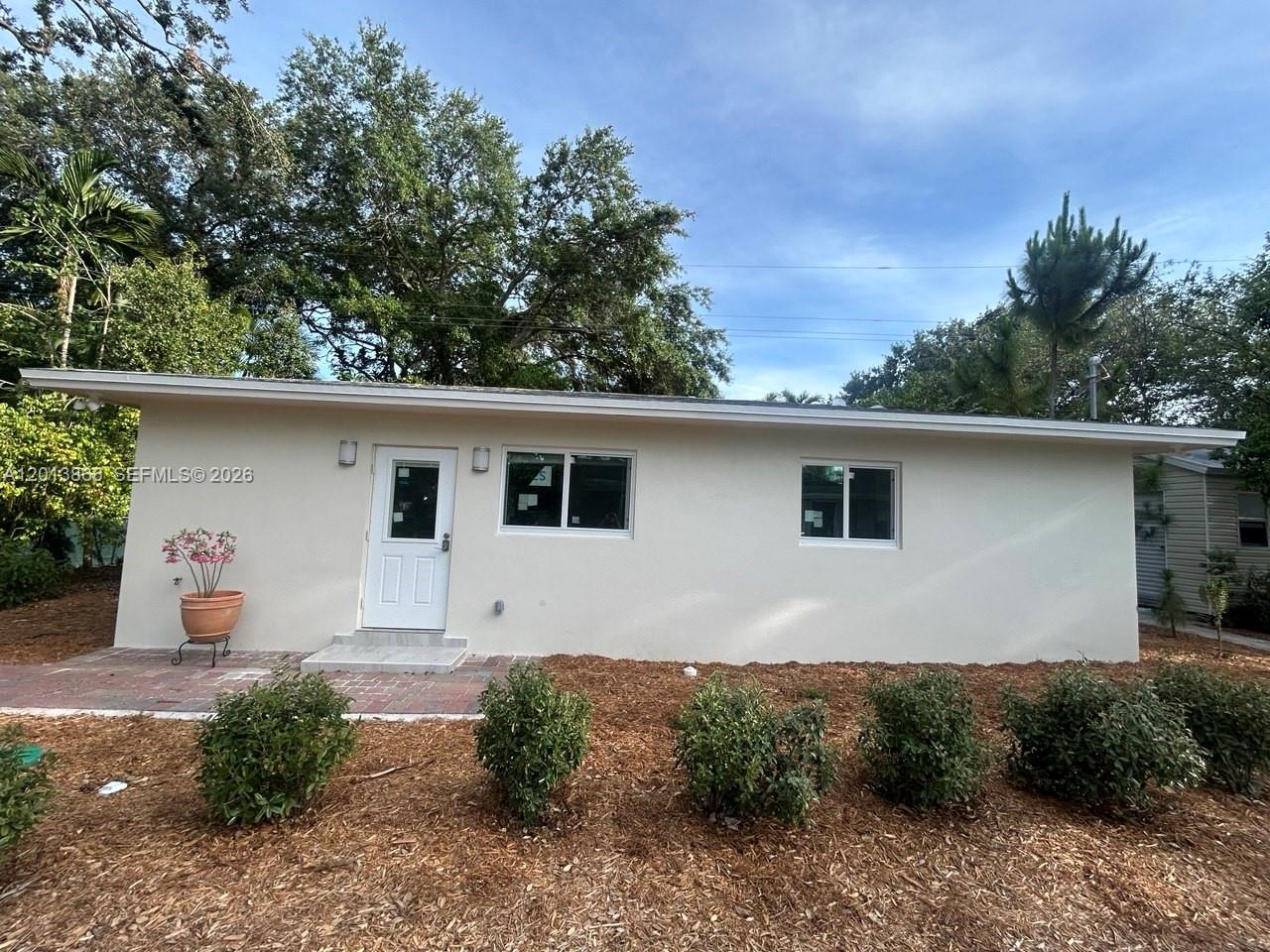 CHASE-HESSEN ESTATES - Residential Lease