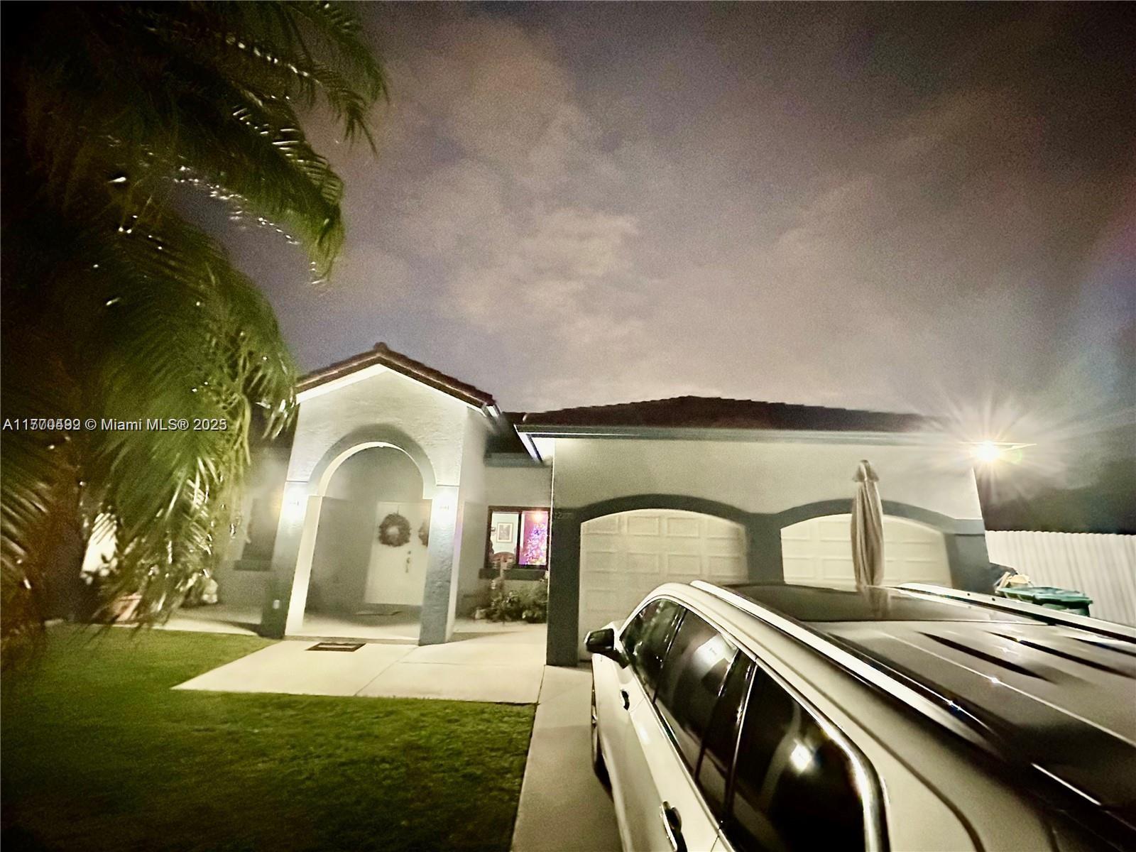 Rental Property at Address Not Disclosed, Miami, Broward County, Florida - Bedrooms: 1 
Bathrooms: 1  - $1,475 MO.