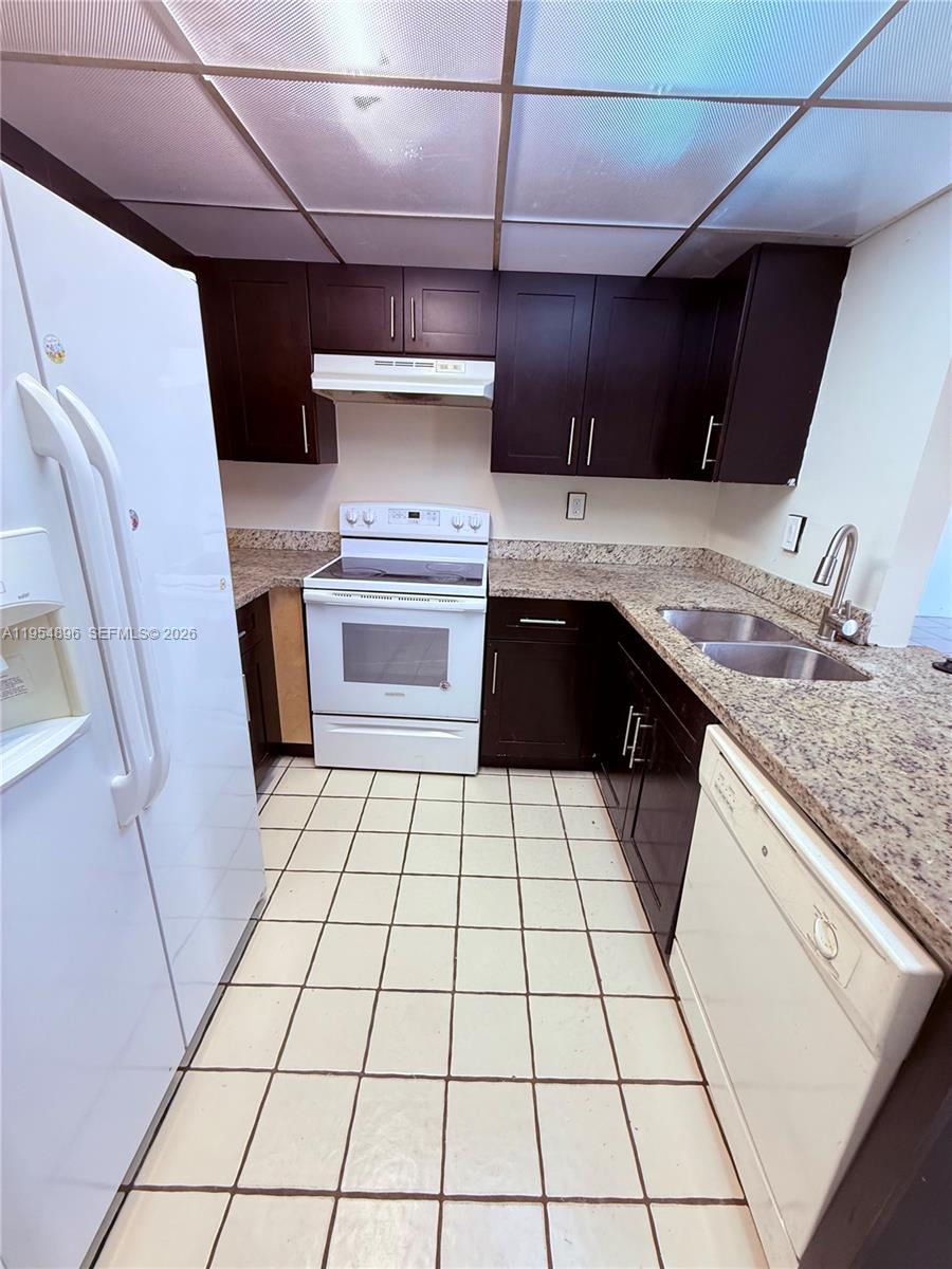 CARIBBEAN SPRINGS VILLAGE - Residential Lease