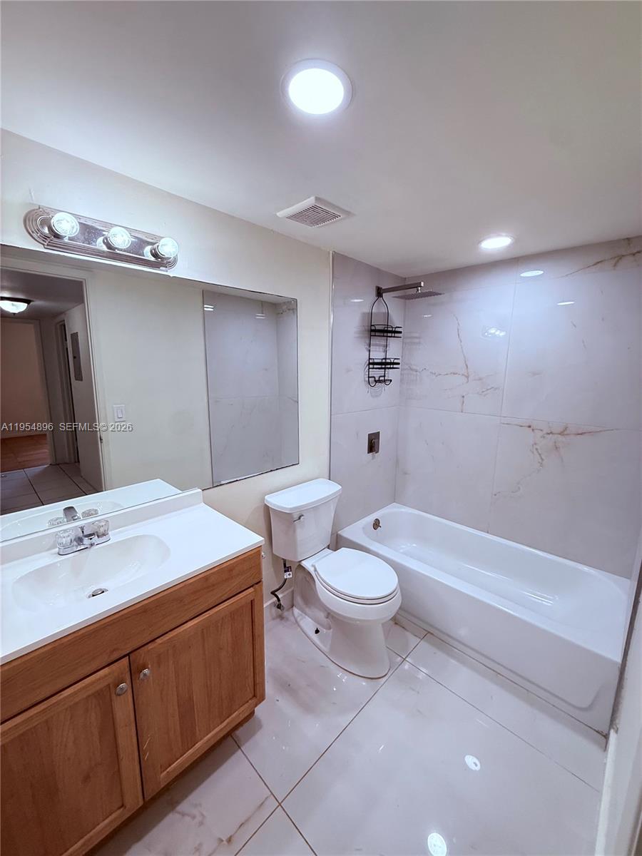 CARIBBEAN SPRINGS VILLAGE - Residential Lease